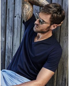 Men`s Fashion V-Neck Sof-Tee